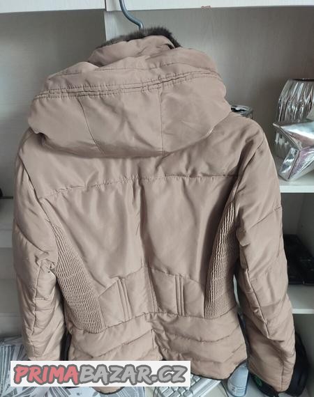 damska-prosivana-bunda-zara-vel-36