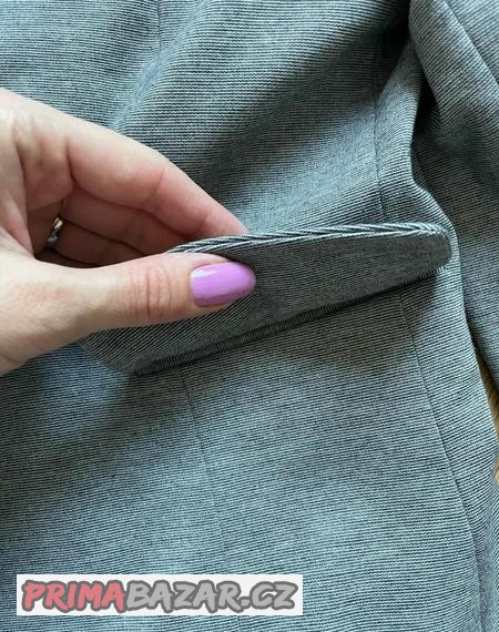 damske-sede-sako-stradivarius-vel-m