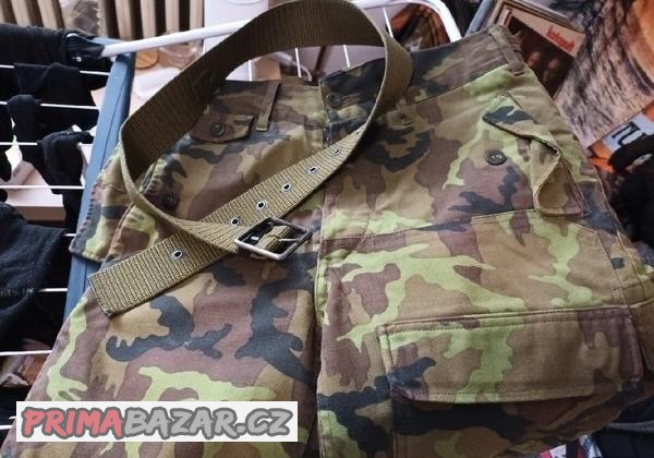 maskacove-kalhoty-s-paskem