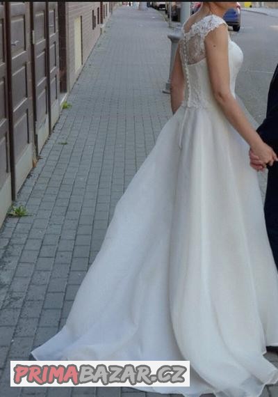 svatebni-saty-vel-36-ivory
