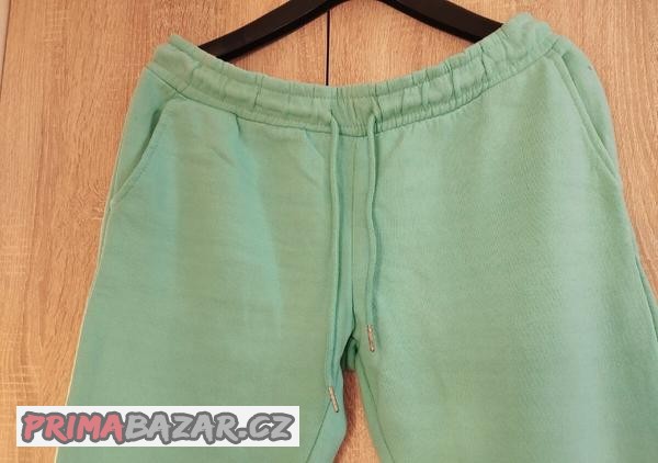 zateplene-mint-teplaky-esmara