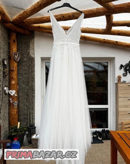svatebni-saty-magic-bride