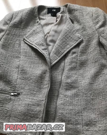 bily-krivak-se-stribrnou-niti-h-m