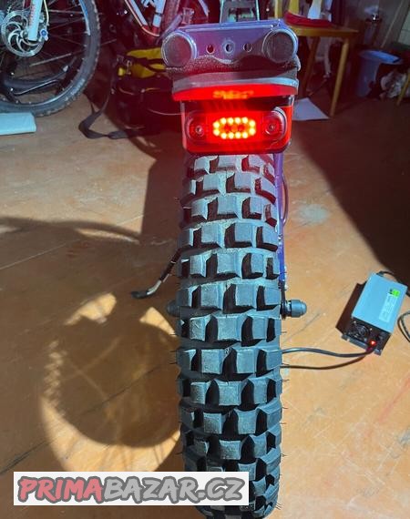 Elektrokoloběžka - HUGO BIKE - BIG ONE X Elektrokoloběžka - HUGO BIKE - BIG ONE X