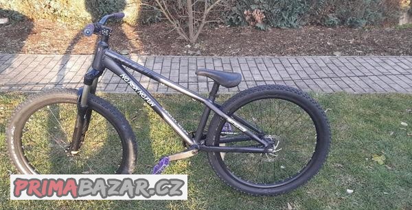 dirt-jumper-kellys-whip-30-velikost-l