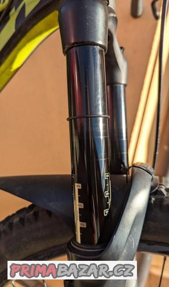 devinci-troy-celoodpruzene