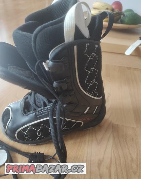 boty-na-snowboard-velikost-33
