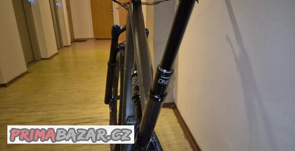 specialized-stumpjumper-evo-carbon