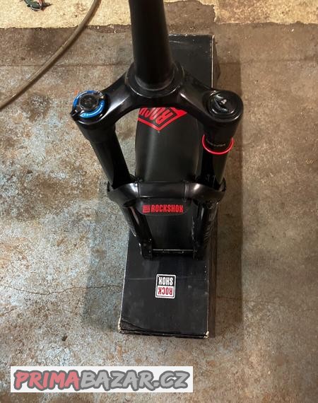enduro-vidlice-rockshox-yari-e-mtb-zanovni-160mm-zdvich