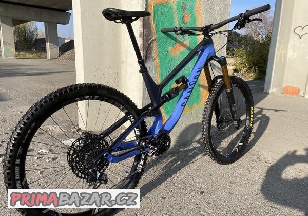 canyon-torque-cf9-2021-vel-m-top-stav-nova-cena