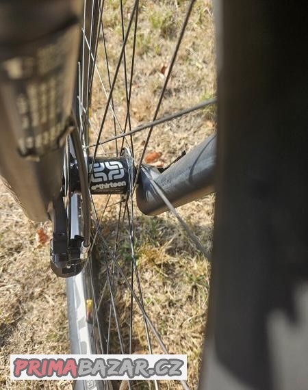 yt-capra-cf-comp