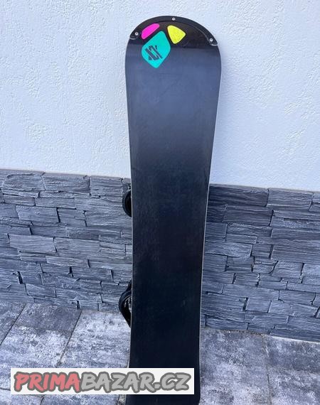 prodam-juniorsky-snowboard-volk-139