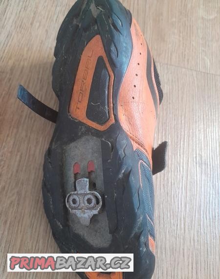prodam-cyklotretry-shimano-vel-39-zachovale
