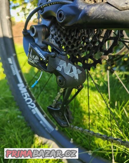 specialized-stumpjumper-fsr-29-velikost-m