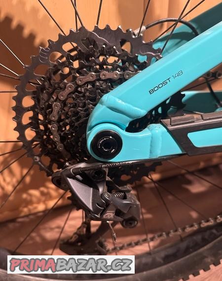 trek-slash-8