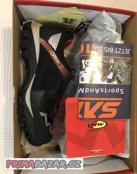 cyklisticke-tretry-northwave-explorer-gtx