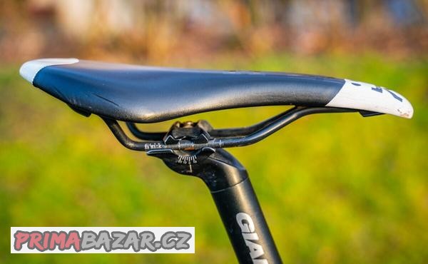 horske-kolo-giant-anthem-x-29er-carbon
