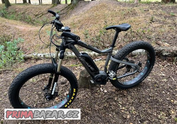 elektrokolo-haibike-fatbike-na-snih