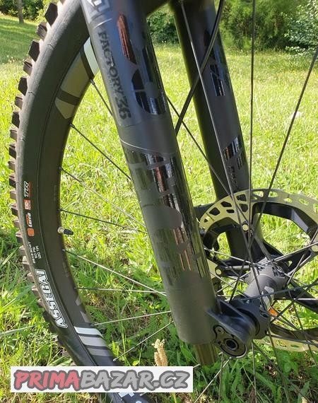 elektrokolo-merida-eone-sixty-9000-m-mullet-karbon