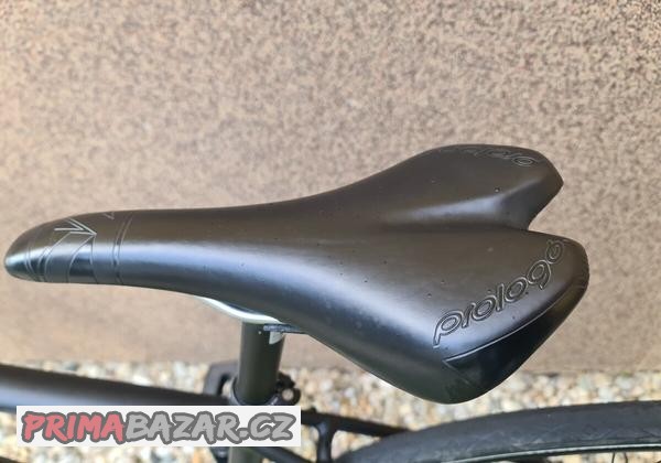 orbea-vector-velikost-m-kola-700x32-trekingove