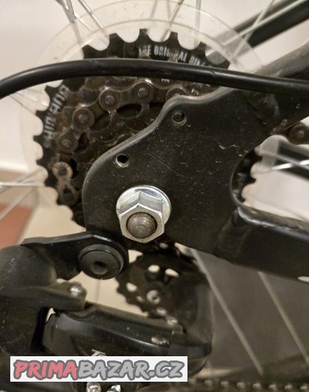 horske-kolo-b-twin-rockrider-340