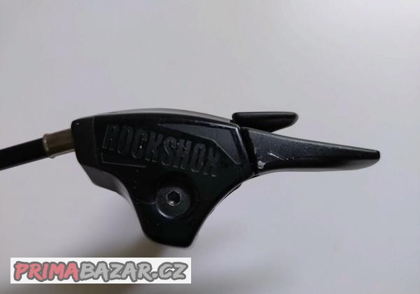packa-rockshocx-ovladani-vidlice