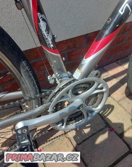 trekingove-kolo-trek-7300