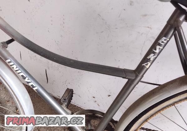 retro-kolo-eska-unicycl-40-let-dlouhodobe-nepouzivane