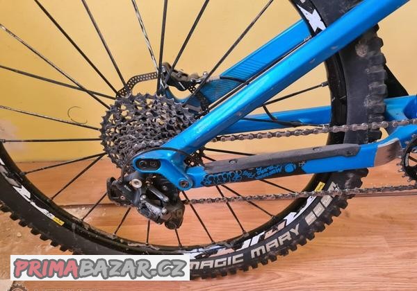 ram-canyon-strive-cf-carbon-27-5-m-l-enduro-karbonovy
