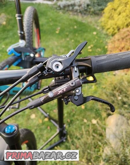 scott-spark-710