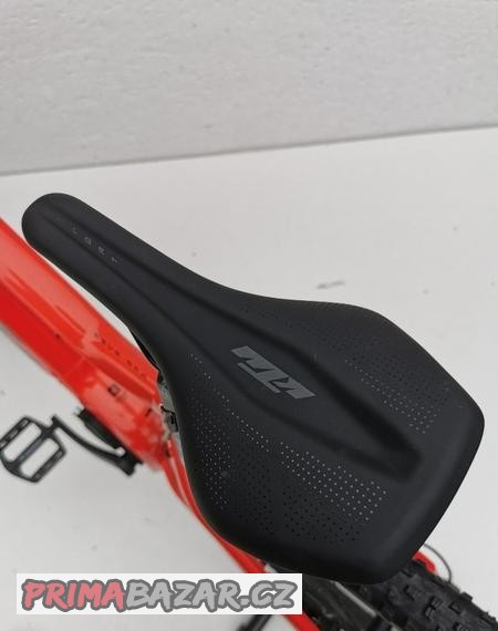 novy-elektrobicykel-ktm-macina-race-271-l