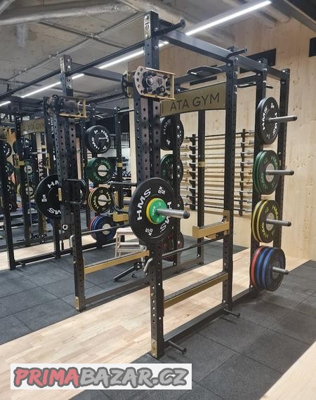 profesionalni-drepovaci-klec-power-rack-novy